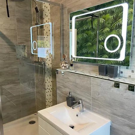 Апартаменты In *